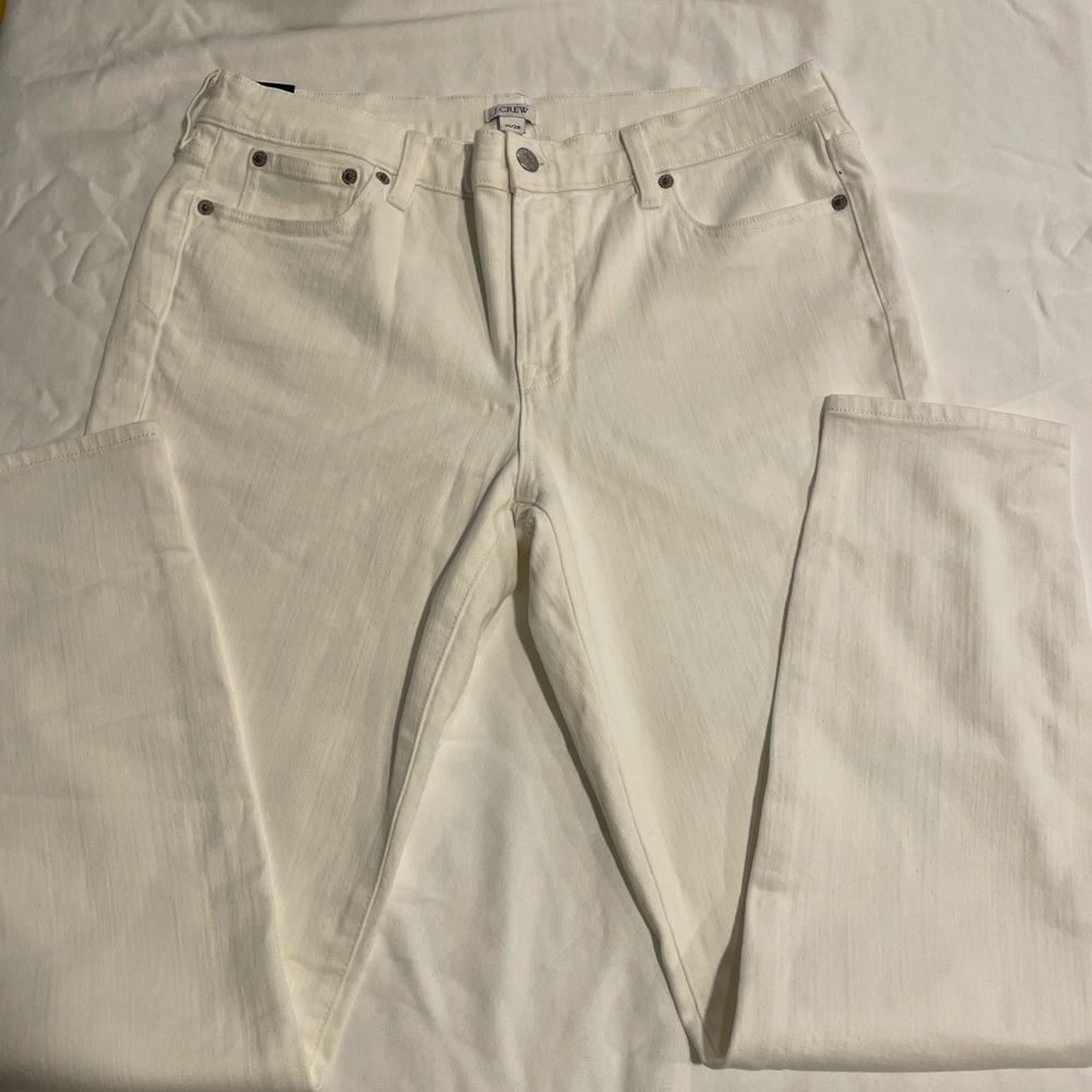 J.CREW size 31 inseam 28 color white